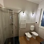 Apartment I Portici Di Sottoripa -1 Minuto A Piedi Dall'acquario Genoa