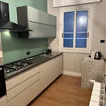 Apartment I Portici Di Sottoripa -1 Minuto A Piedi Dall'acquario *
