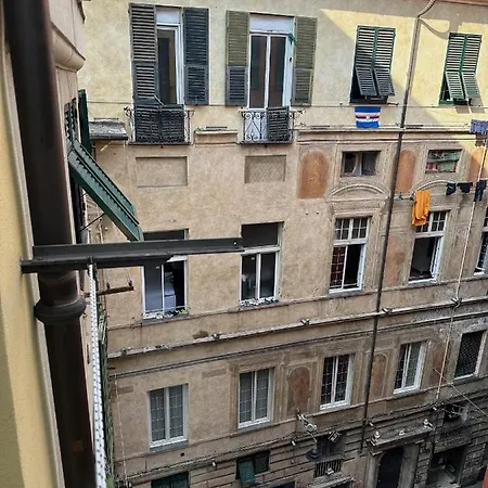 Daire I Portici Di Sottoripa *